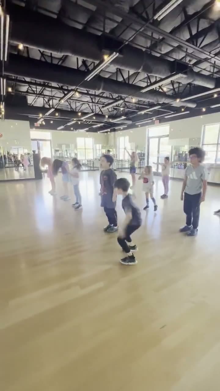 Latin Rhythms 201 dance class at My Roots